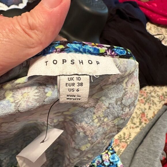 TopShop Blue Green and Black Floral Peplum Top Size 10 NWT - Picture 5 of 9